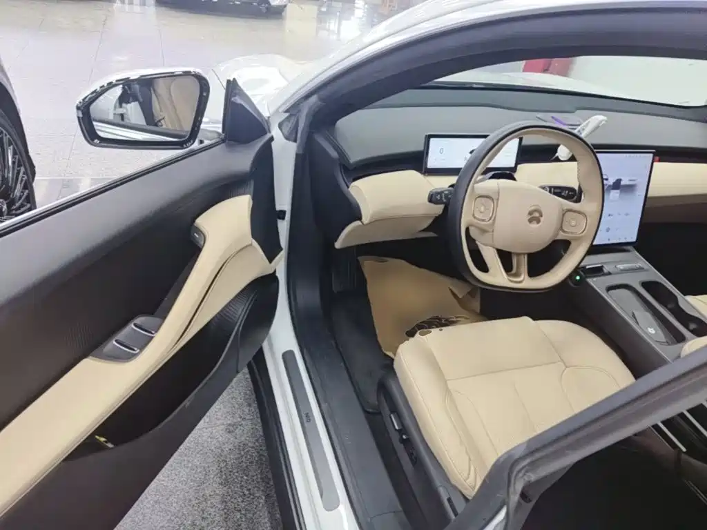 NIO ET5 — миниатюра 16