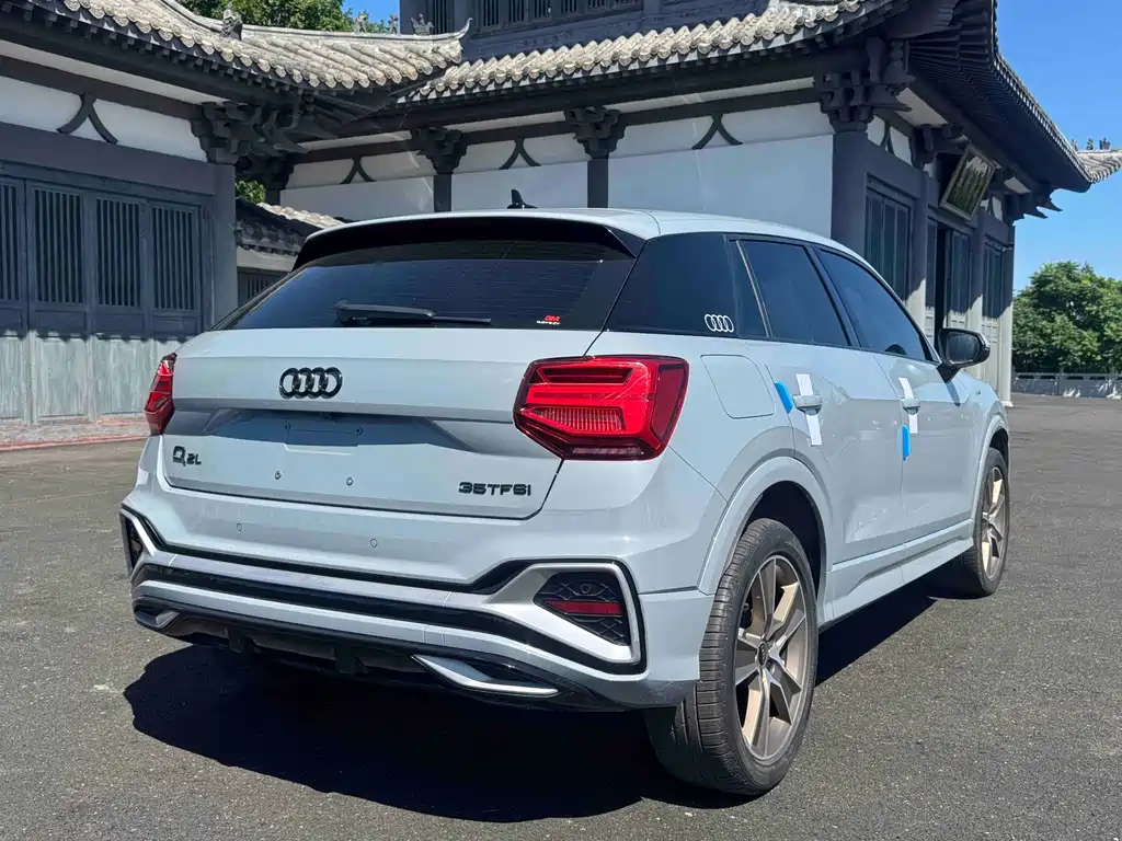 Audi Q2L — миниатюра 6