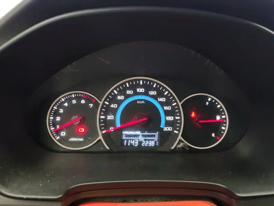 Wuling Hongguang V — миниатюра 14