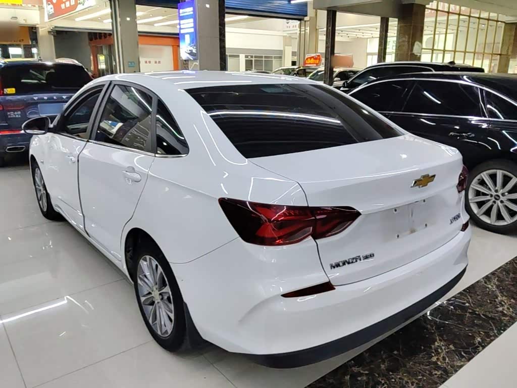 Chevrolet Monza 1.5 л 2022 г. Белый, пробег 48000 км