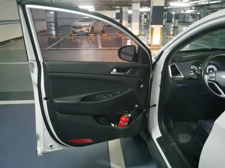 Hyundai Tucson — миниатюра 7