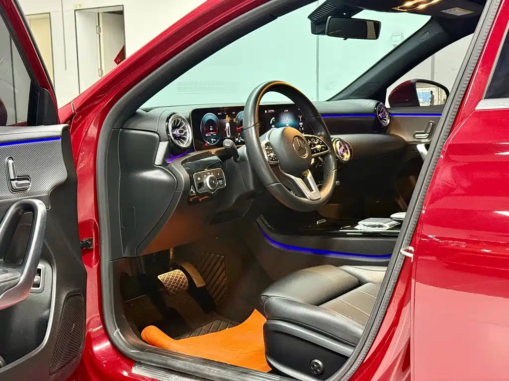Mercedes-Benz A-Class — миниатюра 4
