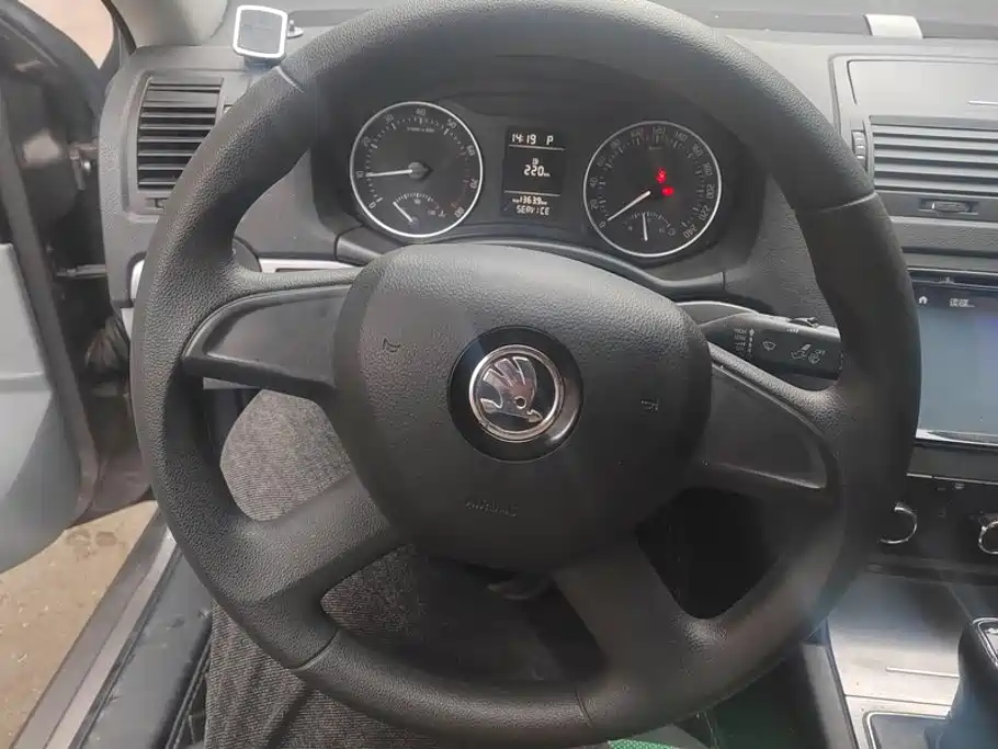 Skoda Octavia — миниатюра 15