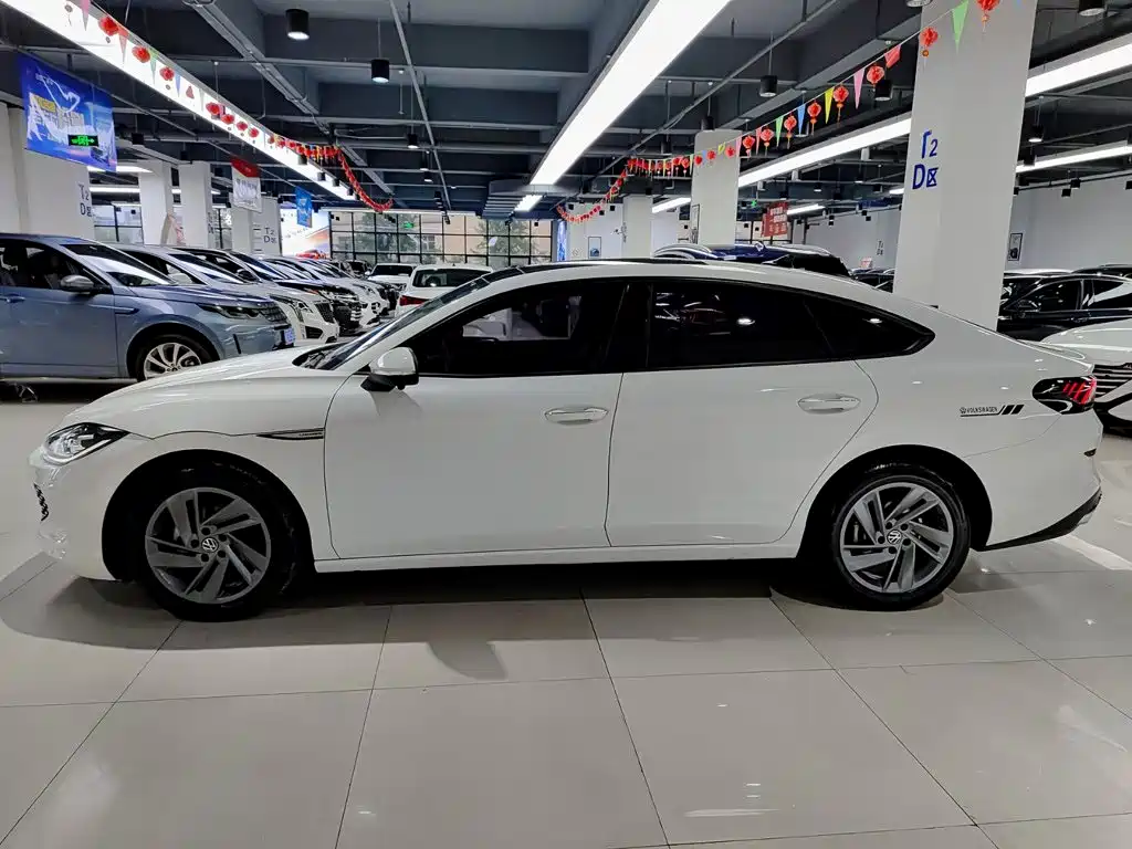 Volkswagen Lamando — миниатюра 3