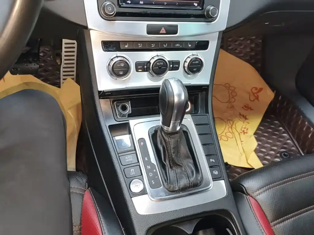 Volkswagen CC — миниатюра 14