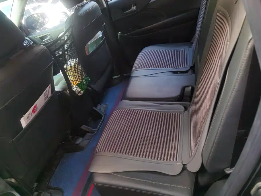Toyota Highlander — миниатюра 10