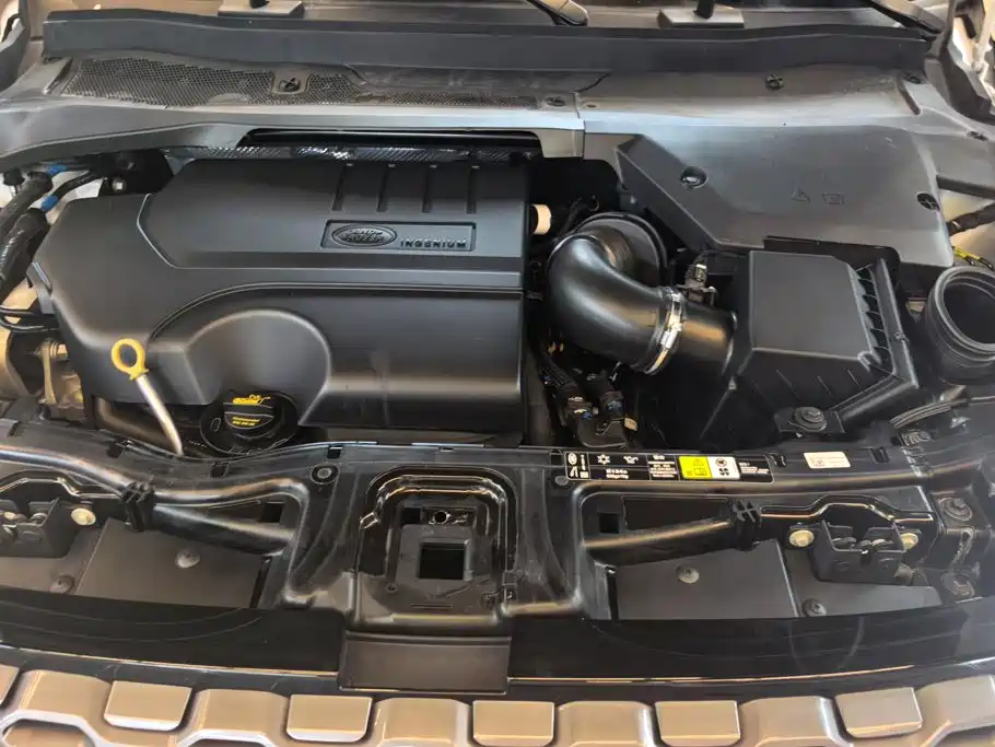 Land Rover Discovery Sport — миниатюра 10