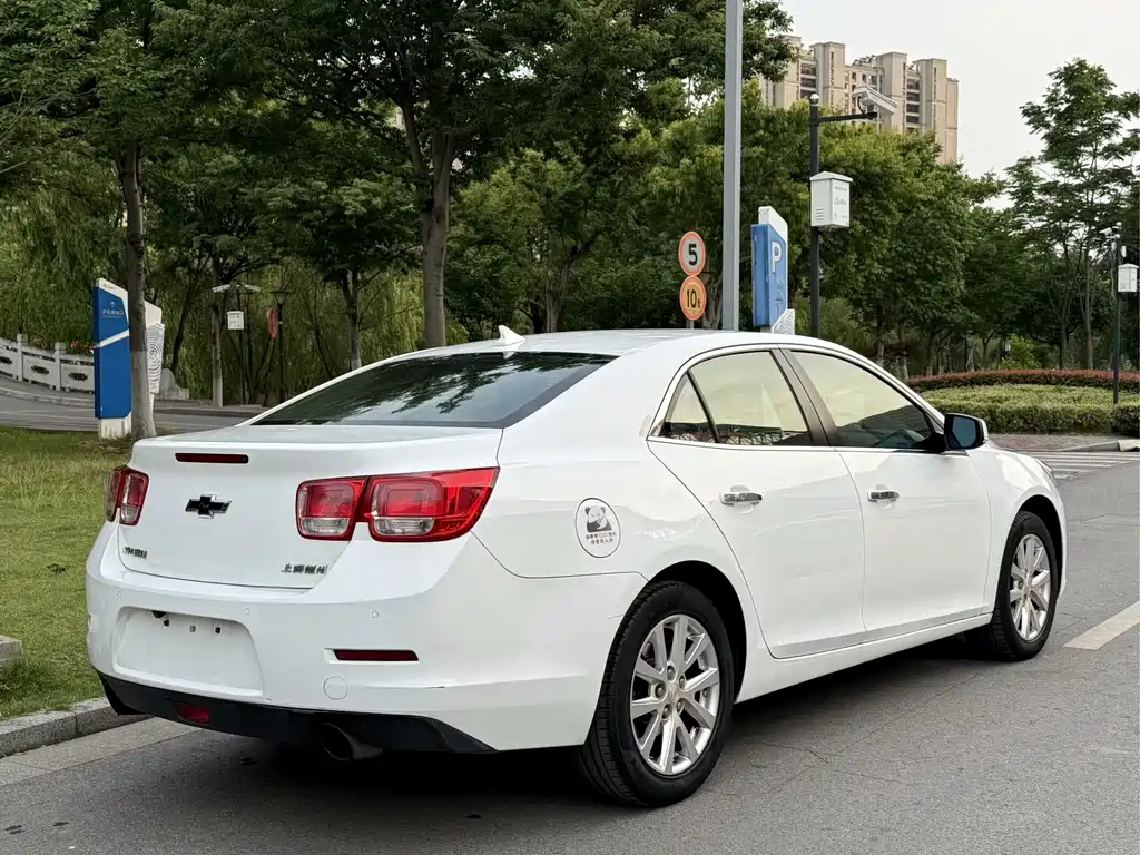 Chevrolet Malibu — миниатюра 5