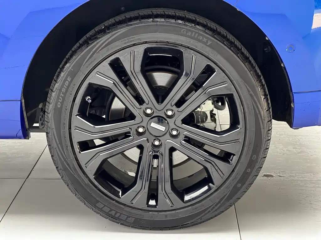 Wey Wey VV5 — миниатюра 19