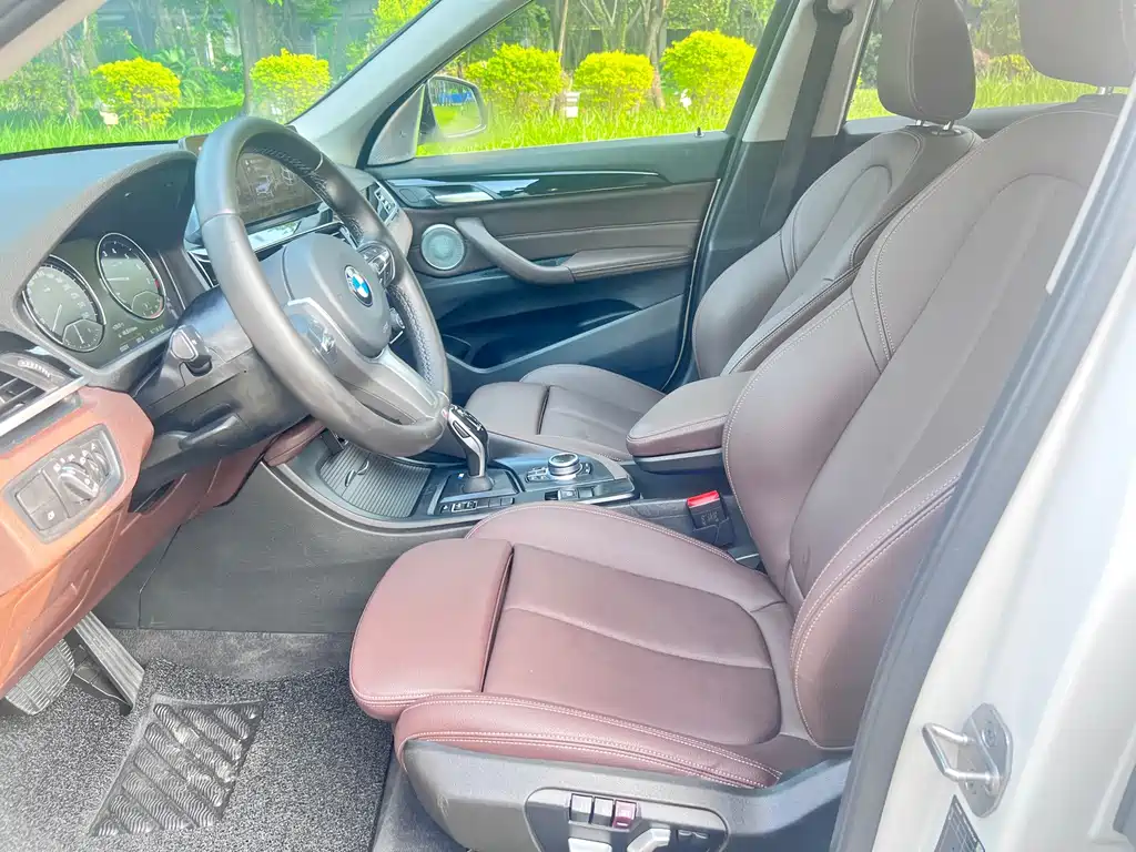 BMW X1 — миниатюра 11
