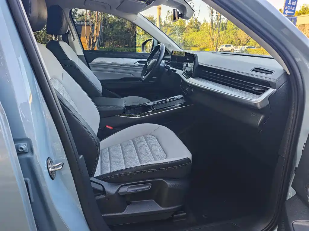 Volkswagen Tavendor — миниатюра 5