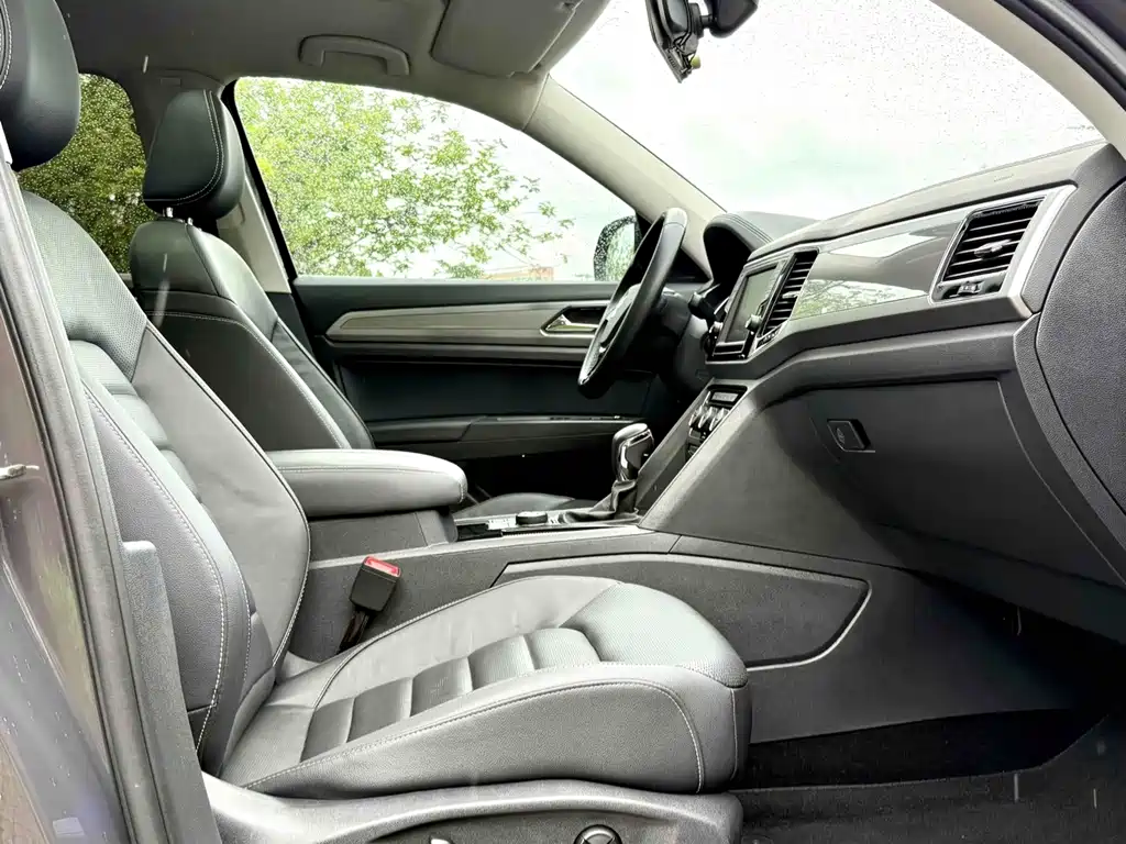 Volkswagen Teramont — миниатюра 13