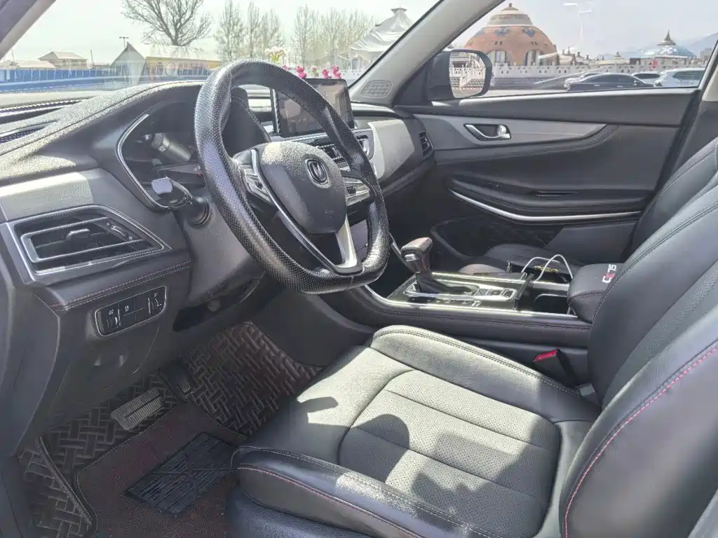 Changan CS75 — миниатюра 4