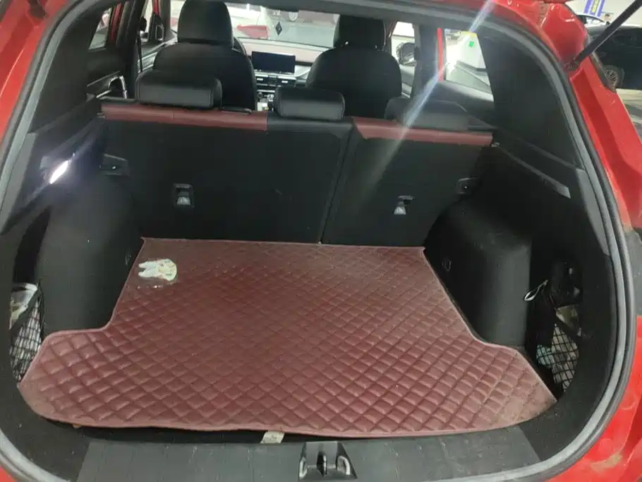 Geely Binyue — миниатюра 4