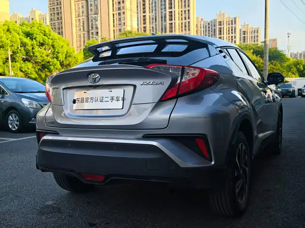 Toyota IZOA — миниатюра 4