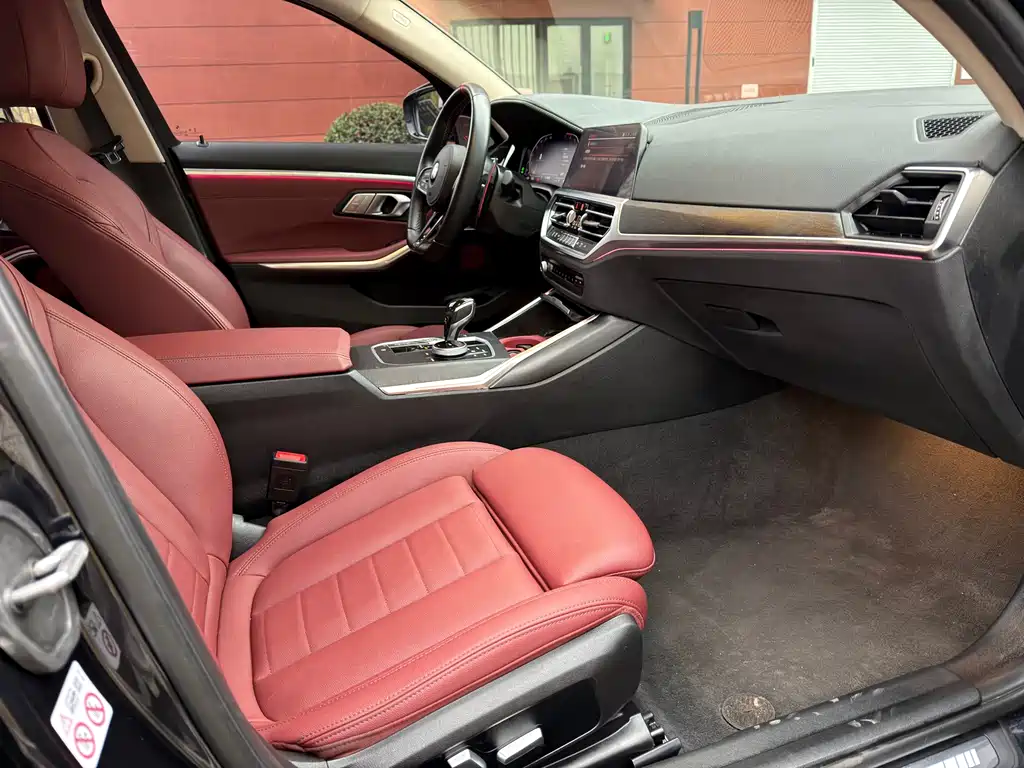 BMW 3 Series — миниатюра 12
