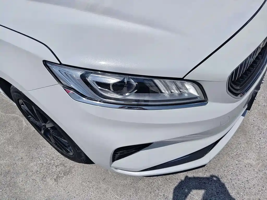 GEELY AUTOMOBILE BORUI