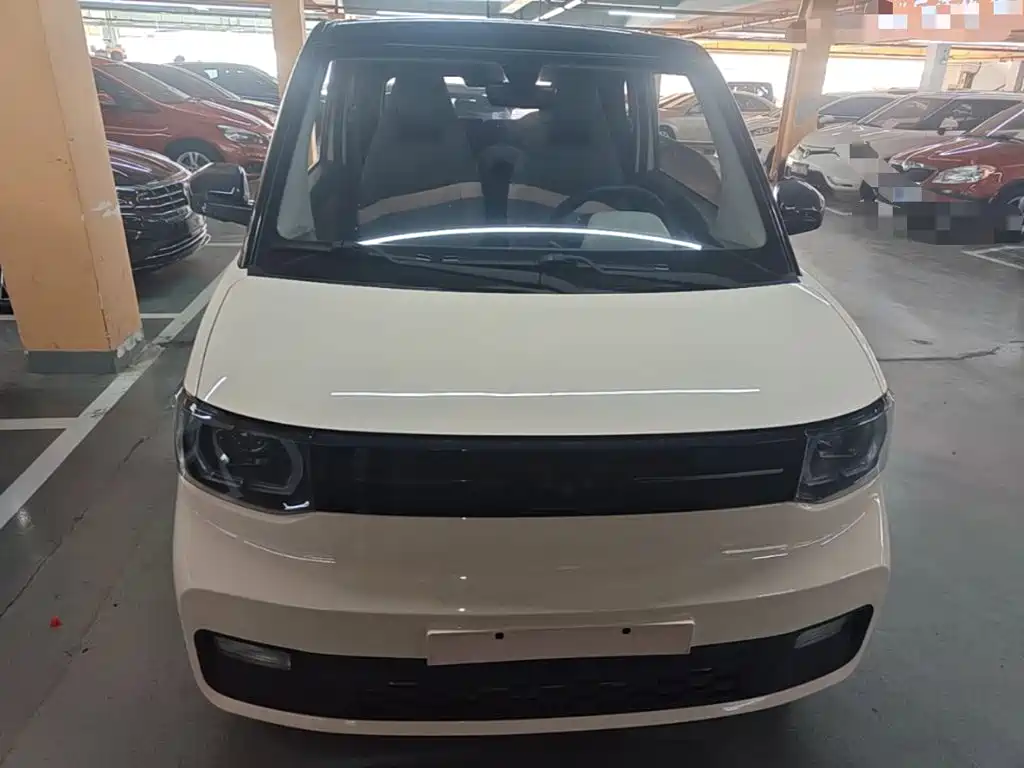 Wuling MINIEV — миниатюра 3