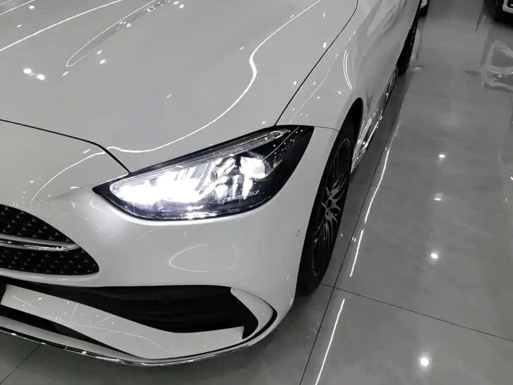 Mercedes-Benz C-Class — миниатюра 24