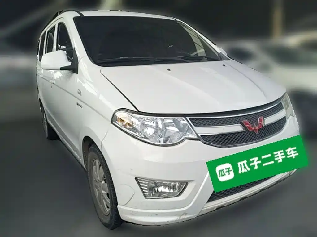 Wuling Hongguang — миниатюра 6