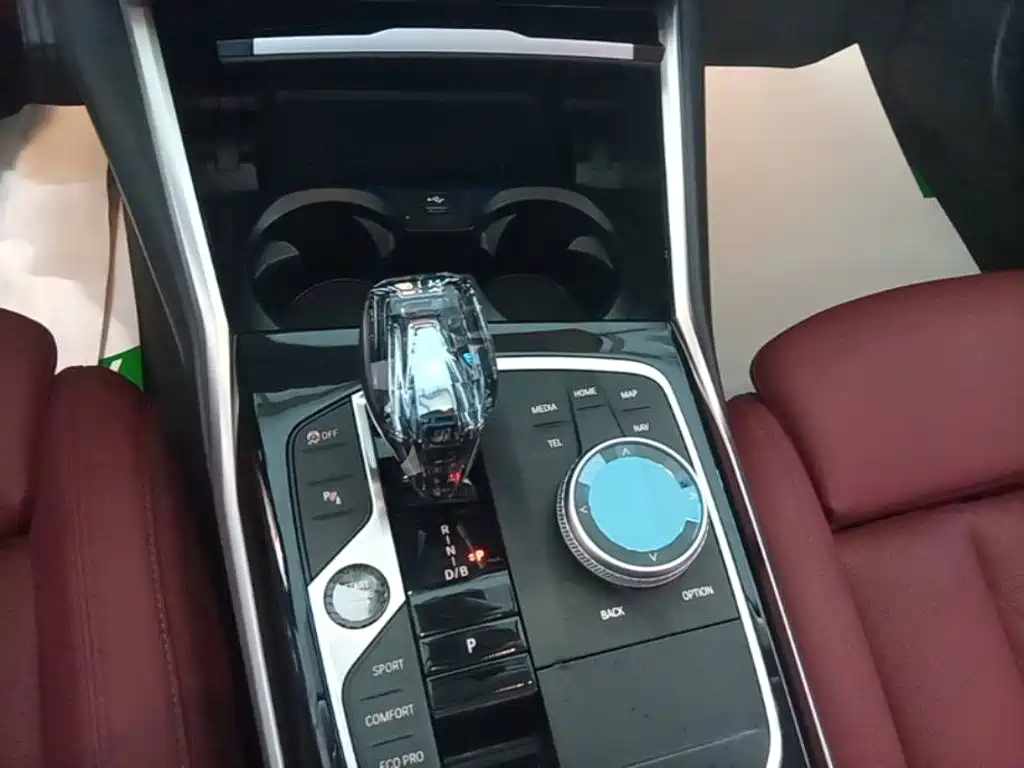 BMW i3 — миниатюра 14