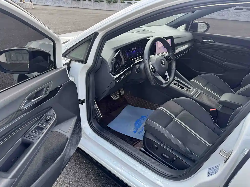 Volkswagen Golf — миниатюра 7