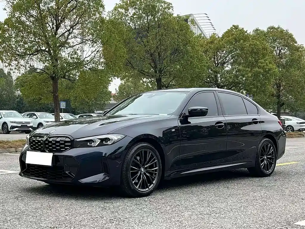 BMW 3 Series 2025