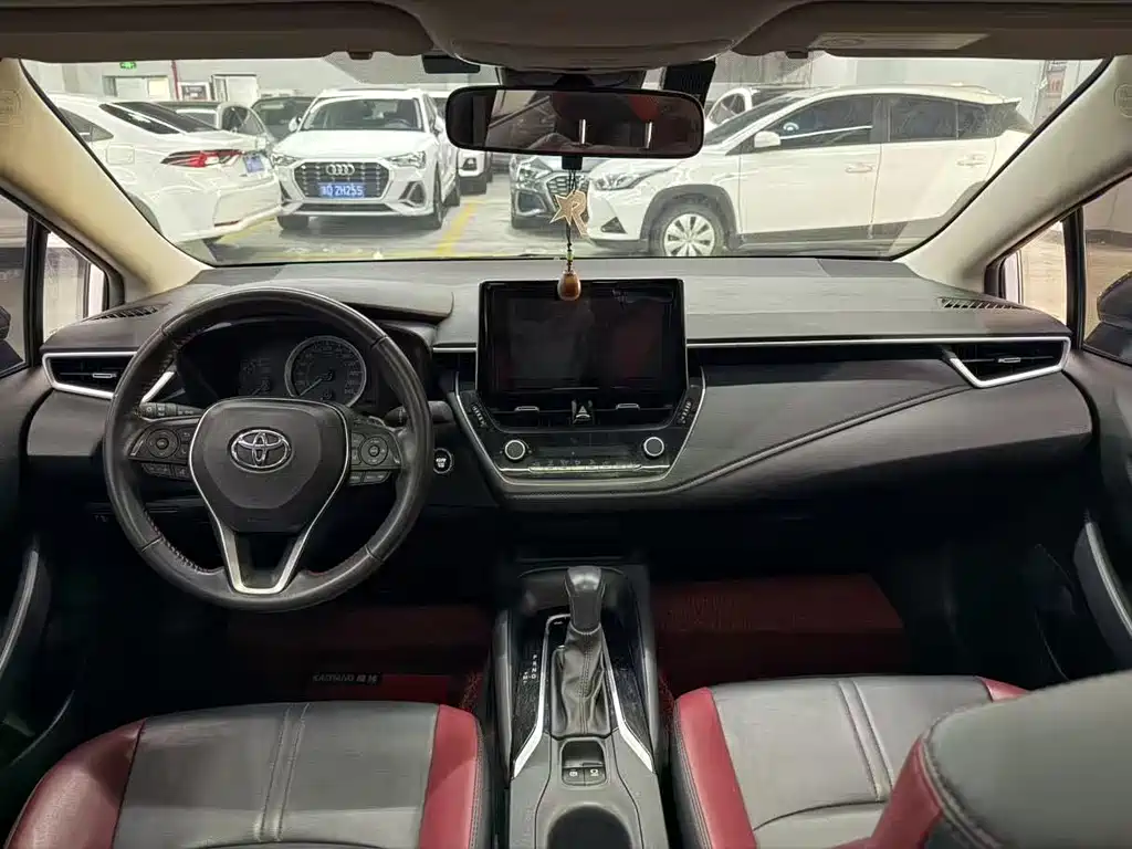 Toyota Corolla — миниатюра 5