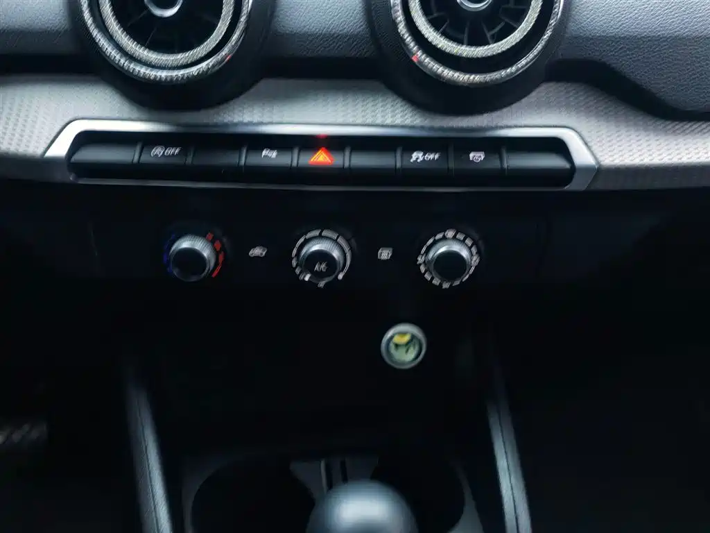 Audi Q2L — фотографии объявления, Фото 14