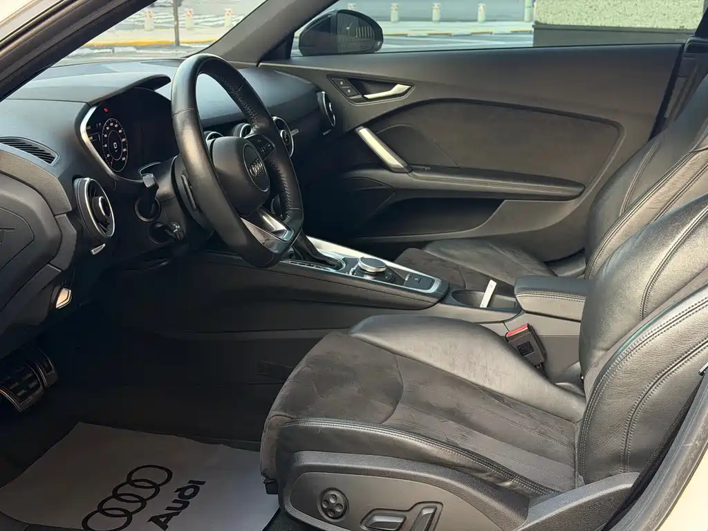 Audi TT 2017 TT Coupe 45 TFSI quattro