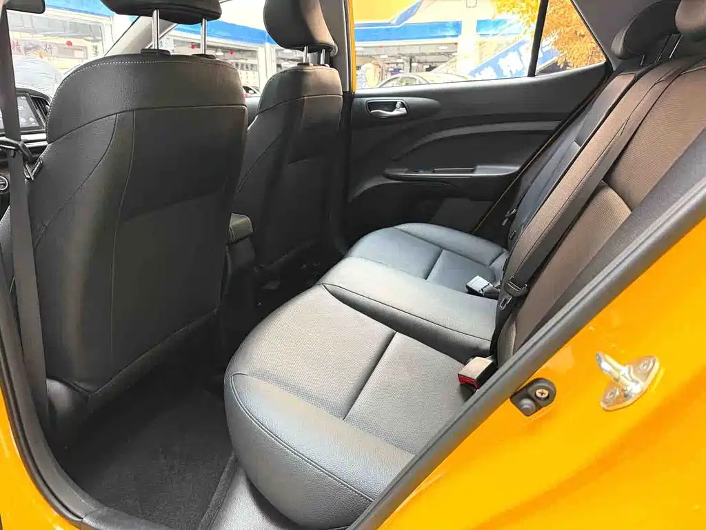 Kia KX1 — миниатюра 7
