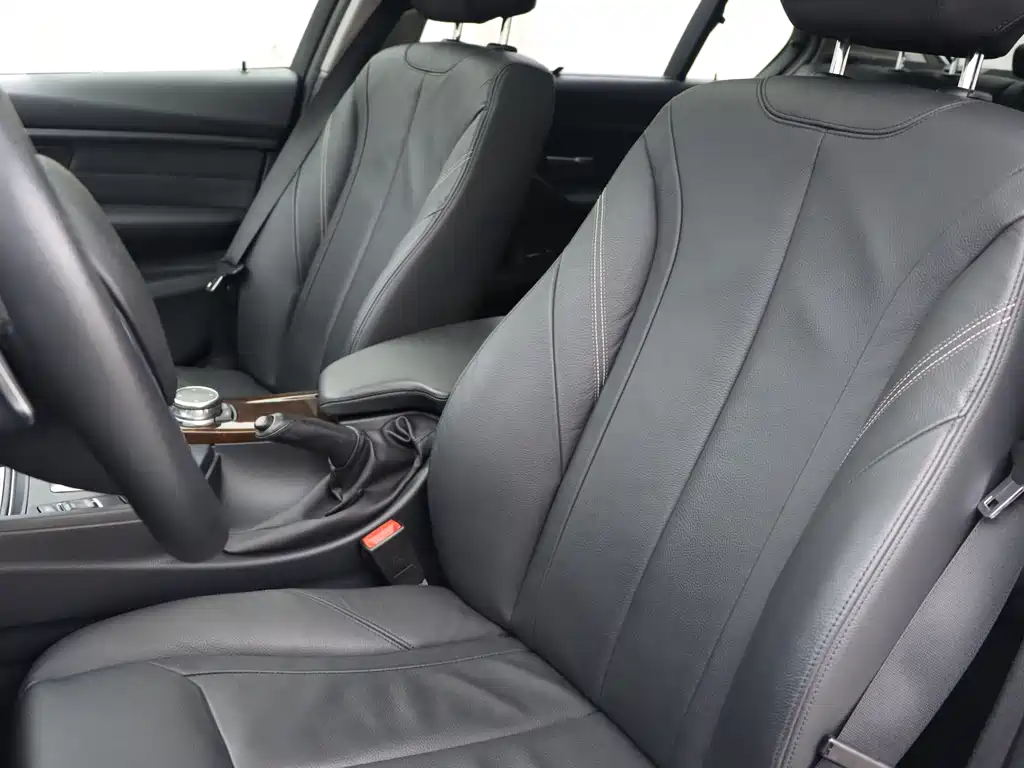 BMW 3 Series — миниатюра 7