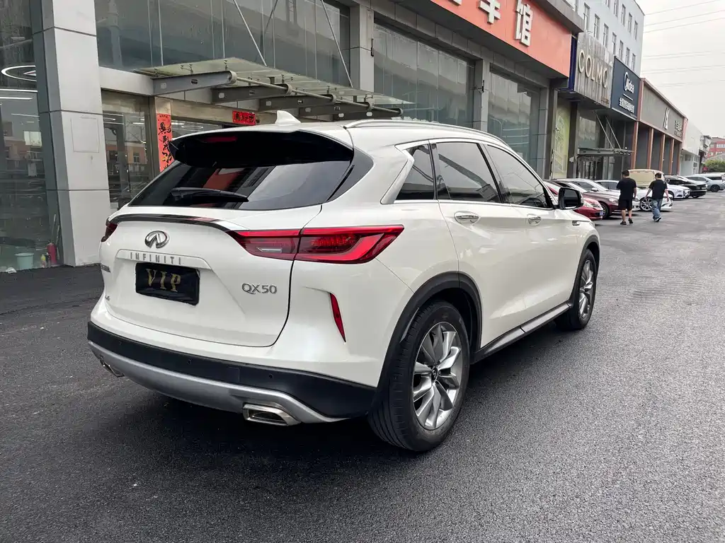Infiniti QX50 — миниатюра 26