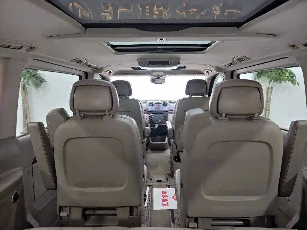 Mercedes-Benz Viano — миниатюра 32