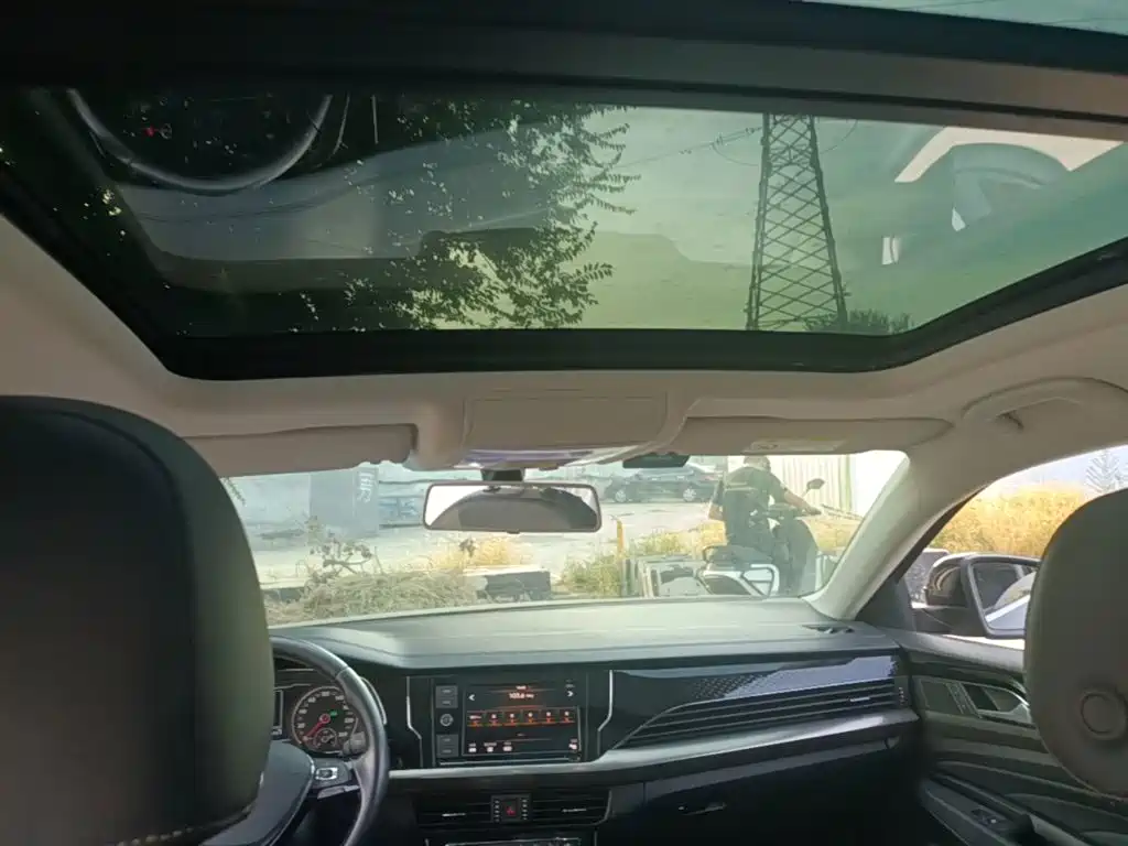 Volkswagen Passat — миниатюра 18