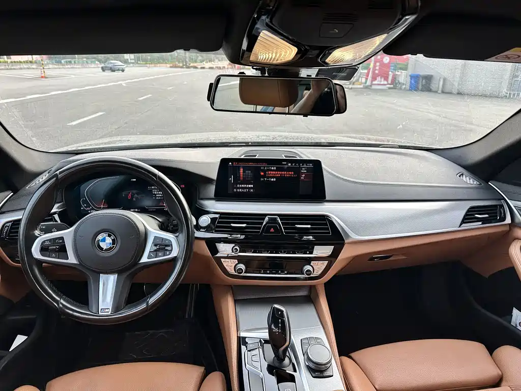 BMW 5 Series (Import) — миниатюра 18