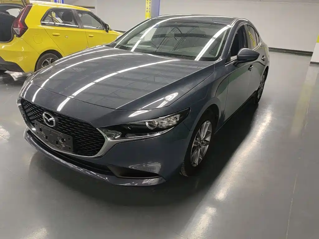 Mazda 3 Axela — миниатюра 2