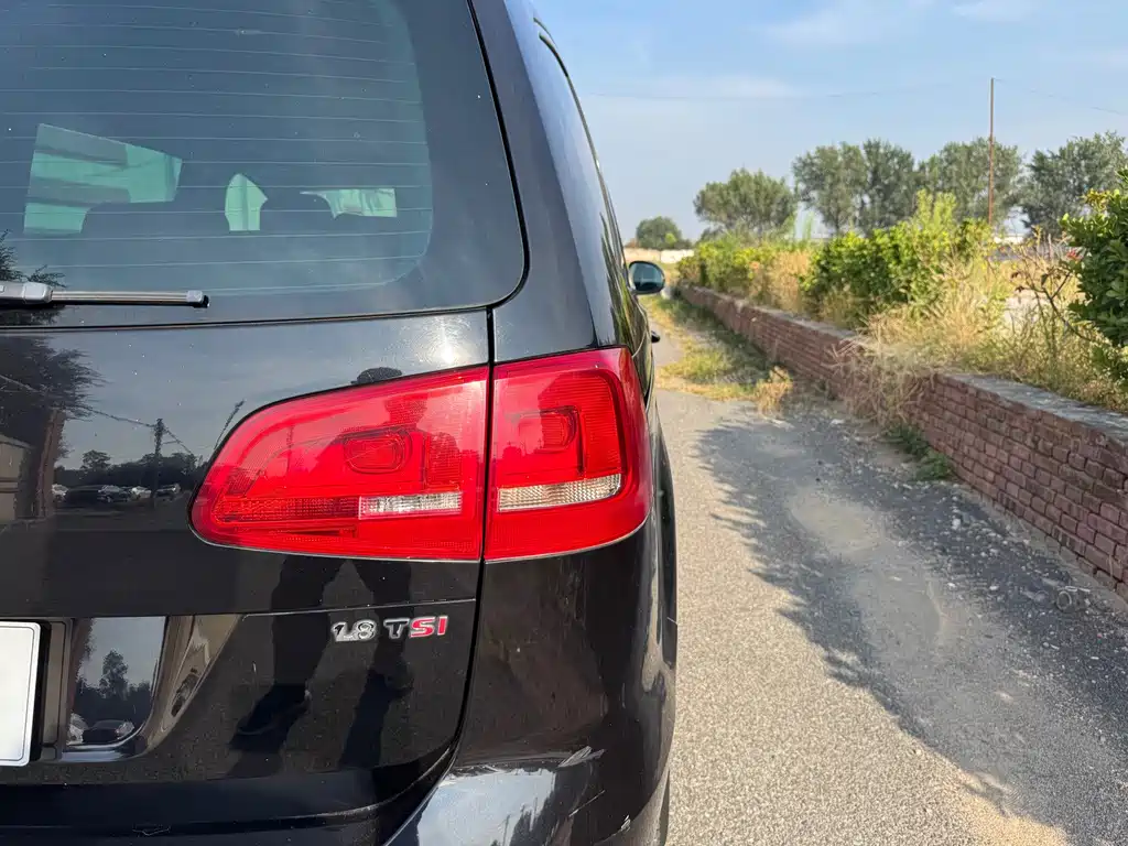 Volkswagen Sharan — миниатюра 28