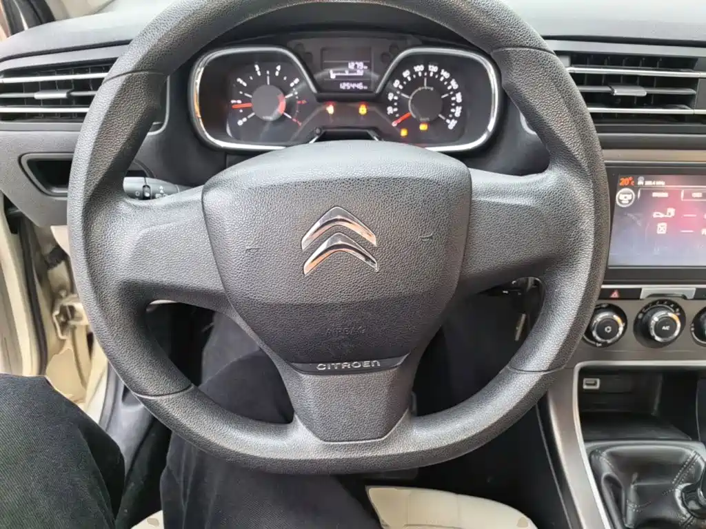 Citroen C4 — миниатюра 11