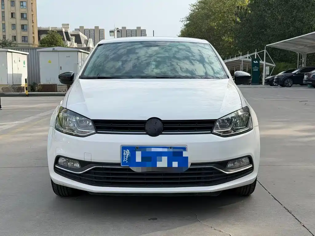 Volkswagen Polo — миниатюра 2