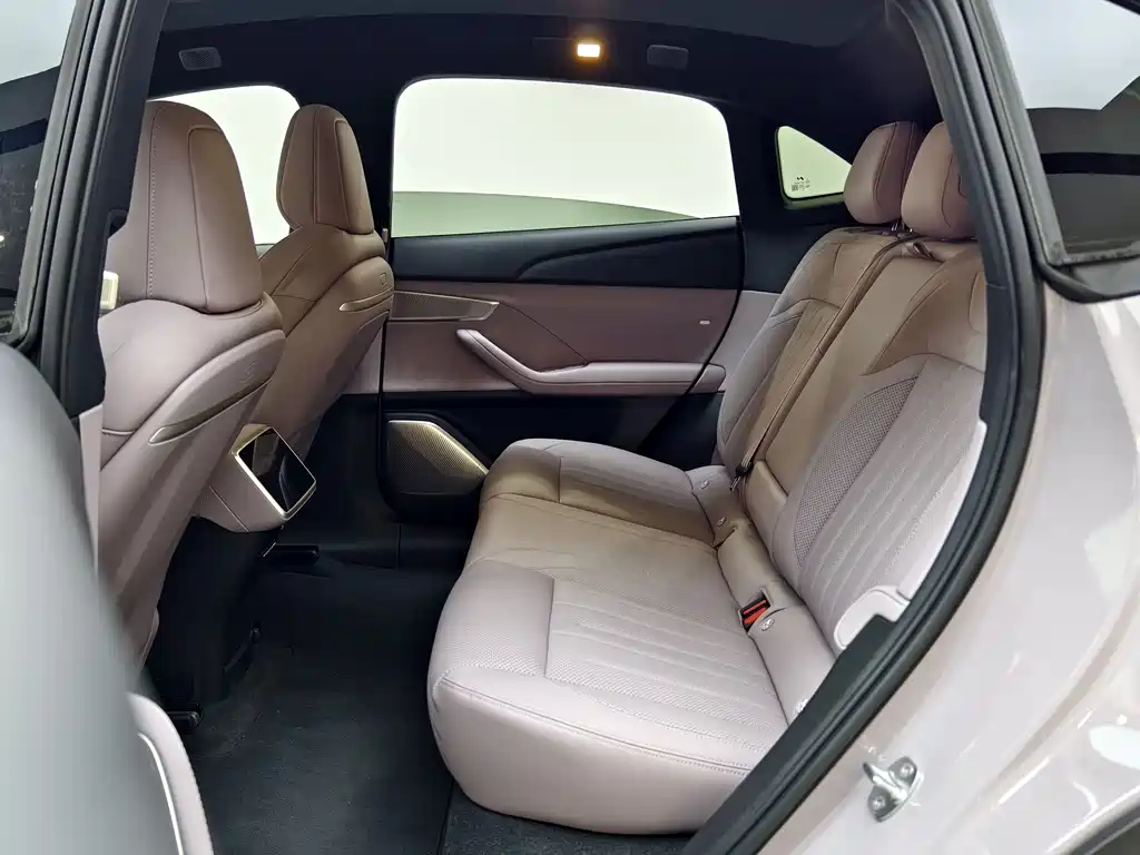 Onvo L60 2025 60kWh