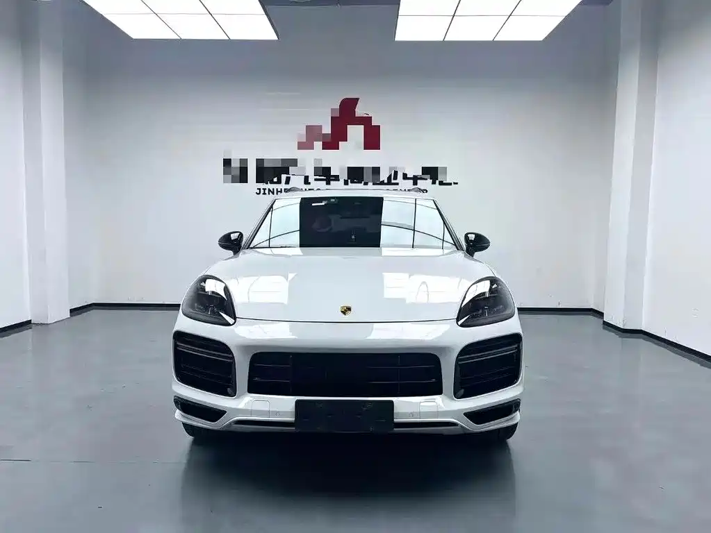 Porsche Cayenne Hybrid — миниатюра 2
