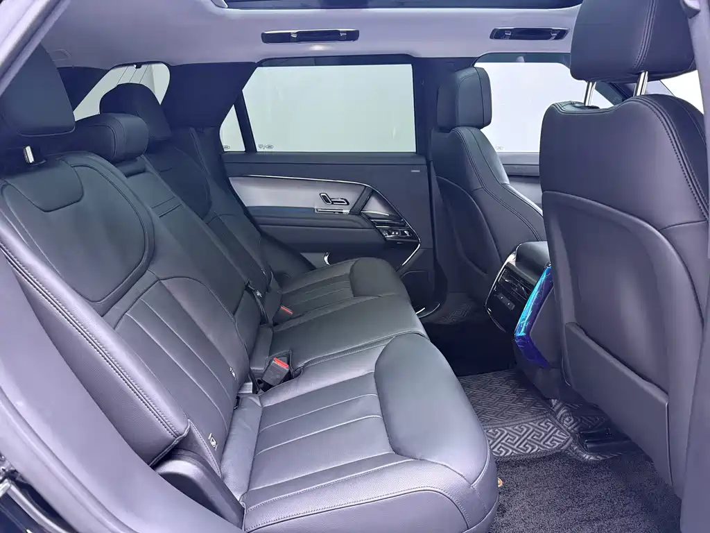 Land Rover Sport — миниатюра 12