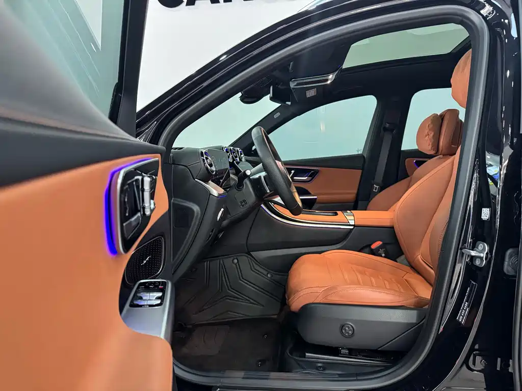 Mercedes-Benz GLC 2024 GLC 300 L 4MATIC 5 мест