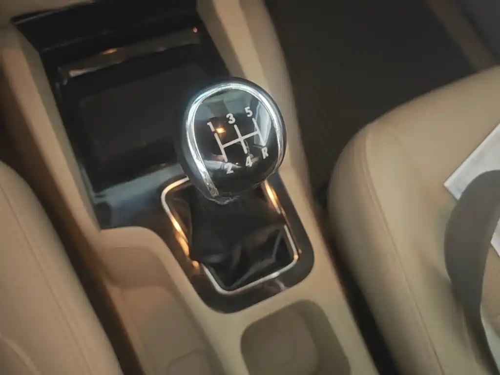 Wuling Hongguang — миниатюра 14