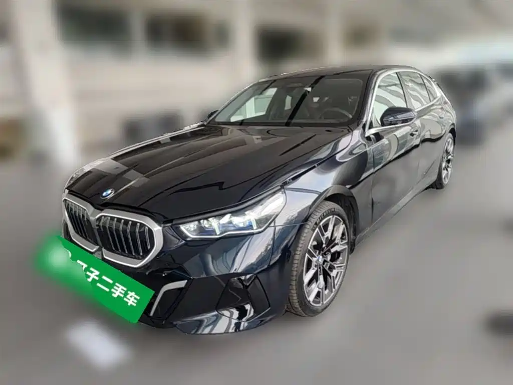 BMW 5 Series 2025