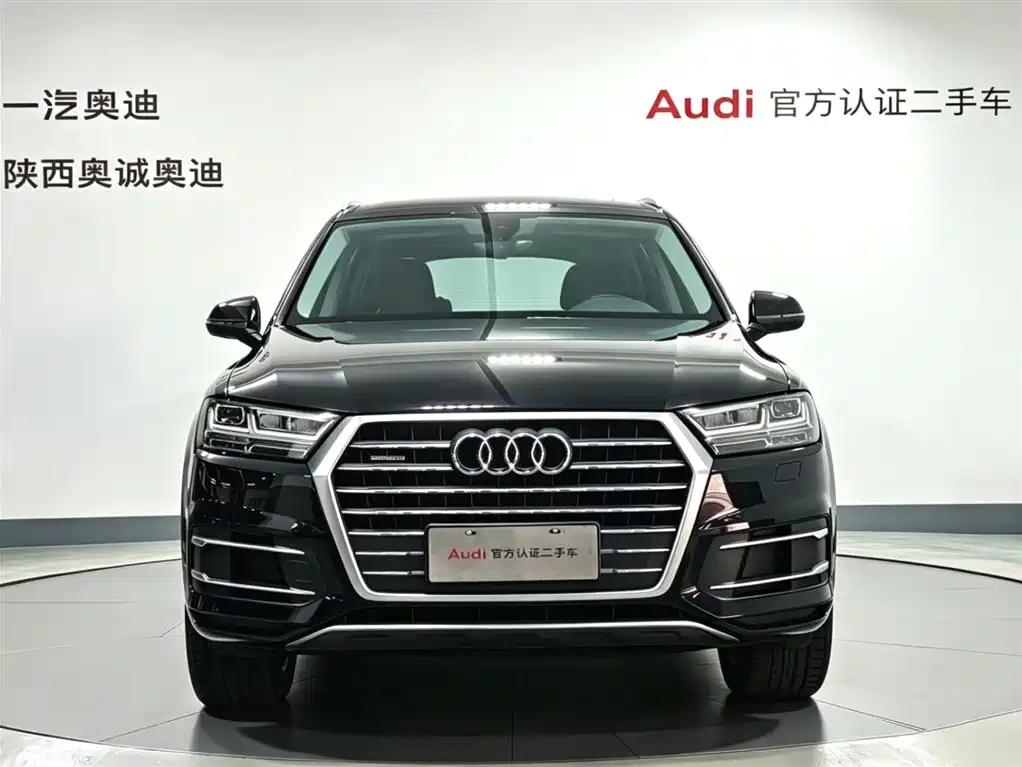 Audi Q7 2019 45 TFSI Comfort