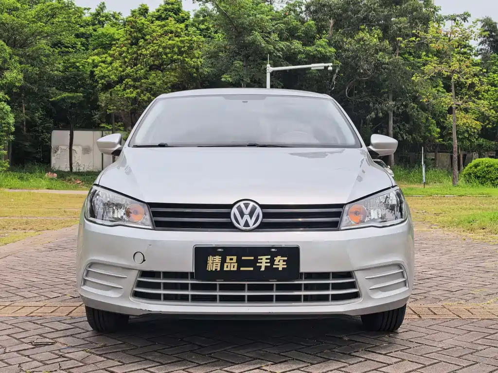 Volkswagen Jetta — миниатюра 2