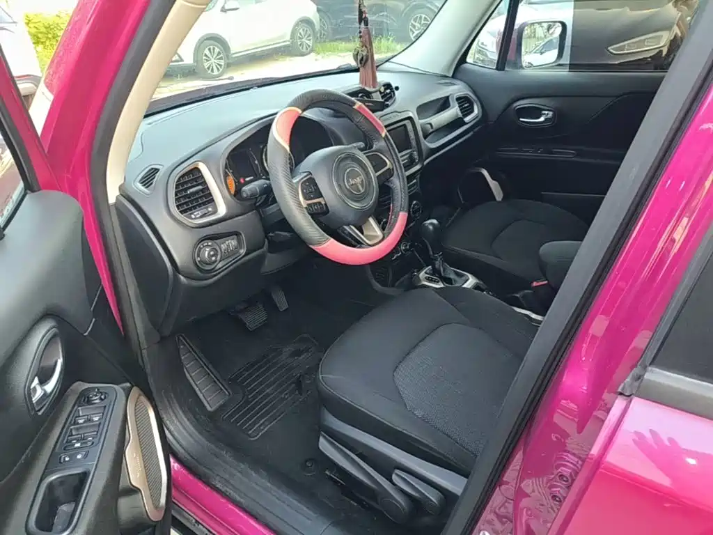 Jeep Renegade — миниатюра 16