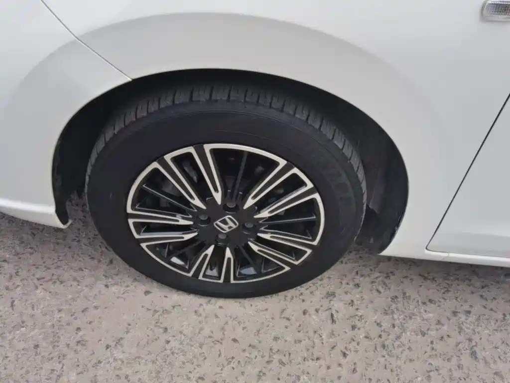 Honda Fit — миниатюра 23